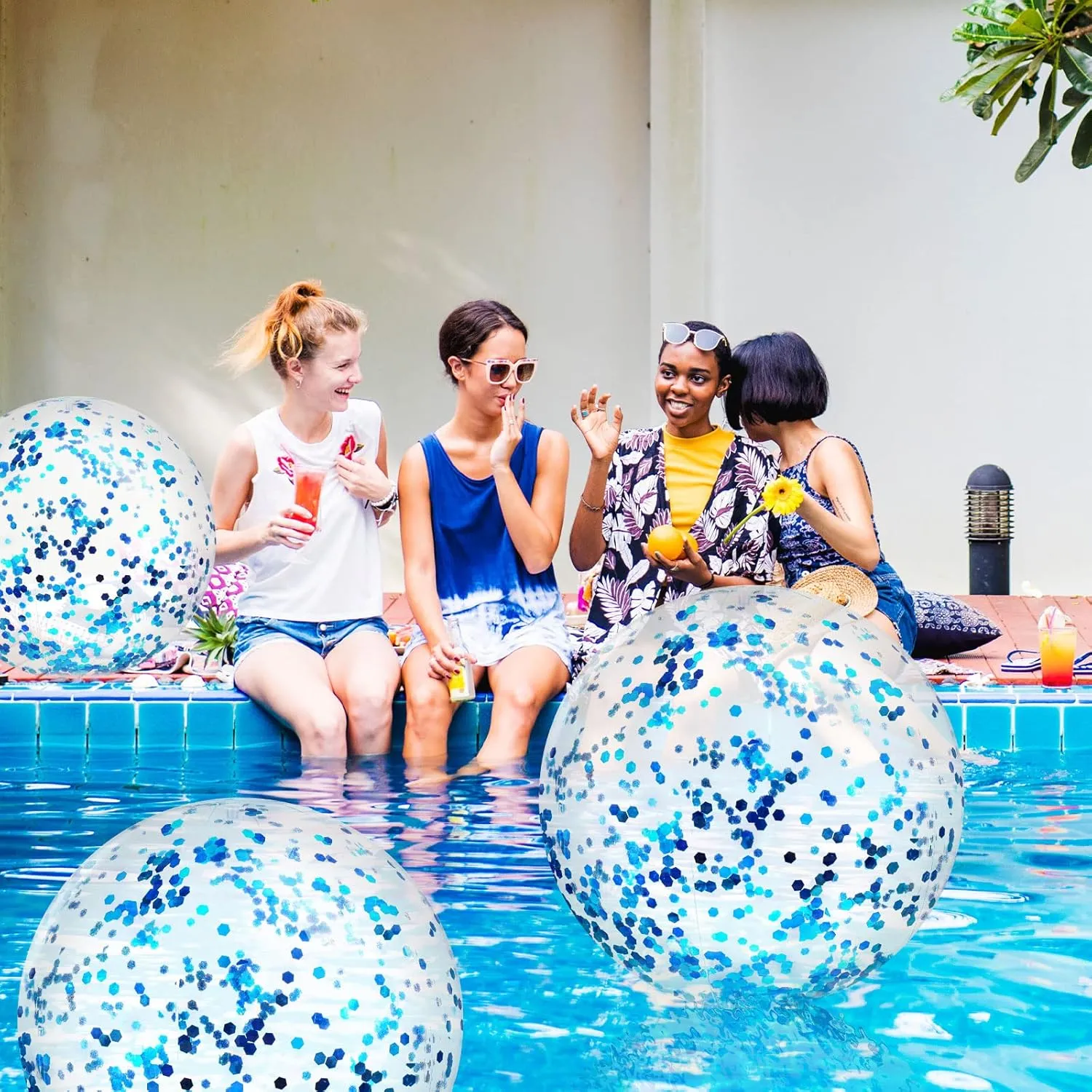 Civaner 10 Pieces Inflatable Beach Balls 16 Inch Glitter Summer Swimming Pool Balls Wedding Outdoor Decor Ornaments Floatable Confetti Decoration for Beach Xmas Party Favor(Blue,Glitter)