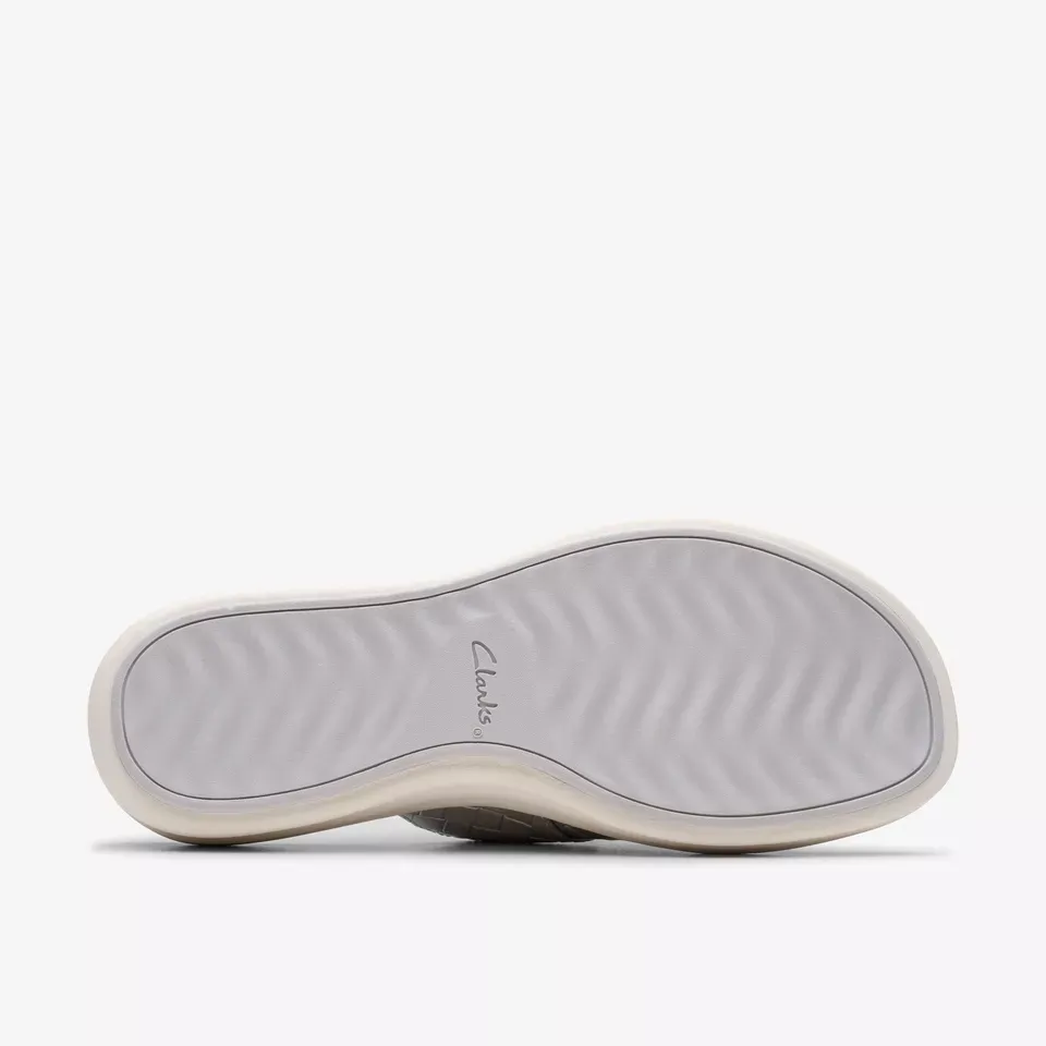Clarks Women's Drift Buckle Silver Metallic 26182026