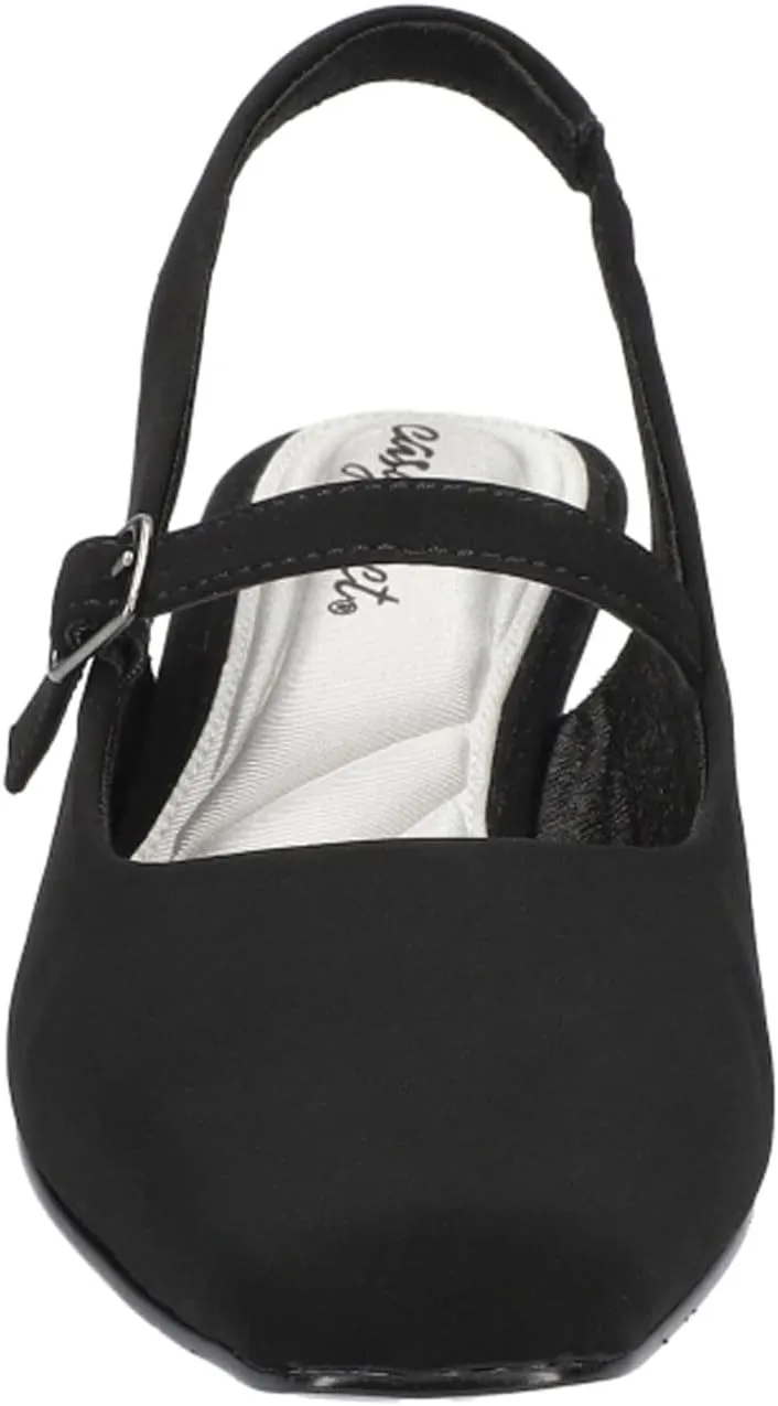 Easy Street Women's Cameo Pump