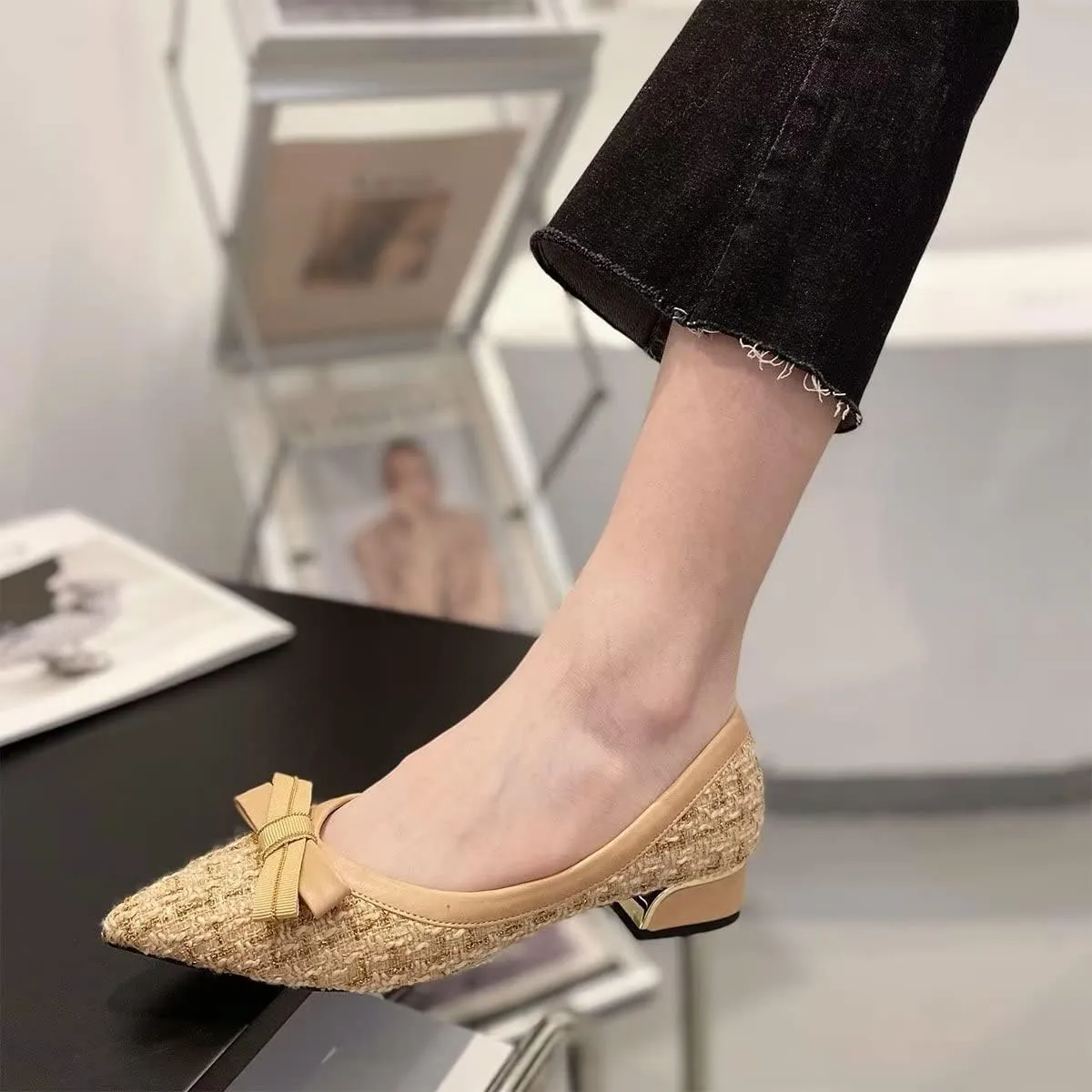 Hee grand Women Pointed Toe Chunky Heels Classic Plaid Bow-Knot Dressy Pump Comfort Low Heels for Work