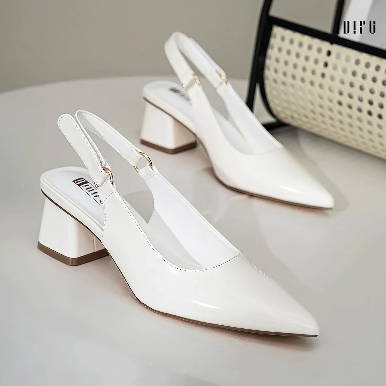 IDIFU IN2 Slingback Closed Toe Heels Chunky Low Block Short Heels Women's Pumps Hook and Loop Pointed Toe Wedding Bride Prom Dress Shoes for Women Dressy Comfortable Cute Small Thick Pumps Shoes