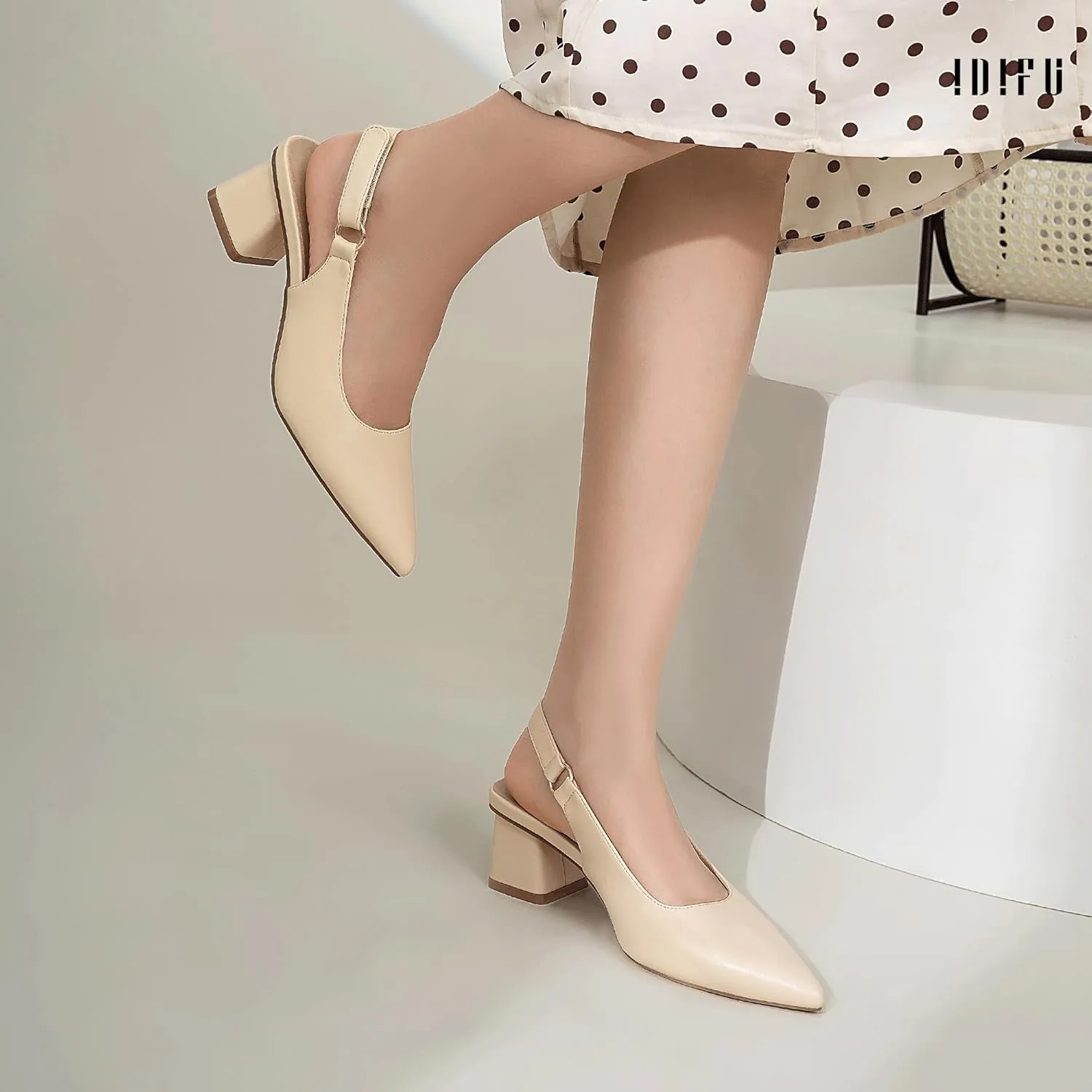 IDIFU IN2 Slingback Closed Toe Heels Chunky Low Block Short Heels Women's Pumps Hook and Loop Pointed Toe Wedding Bride Prom Dress Shoes for Women Dressy Comfortable Cute Small Thick Pumps Shoes
