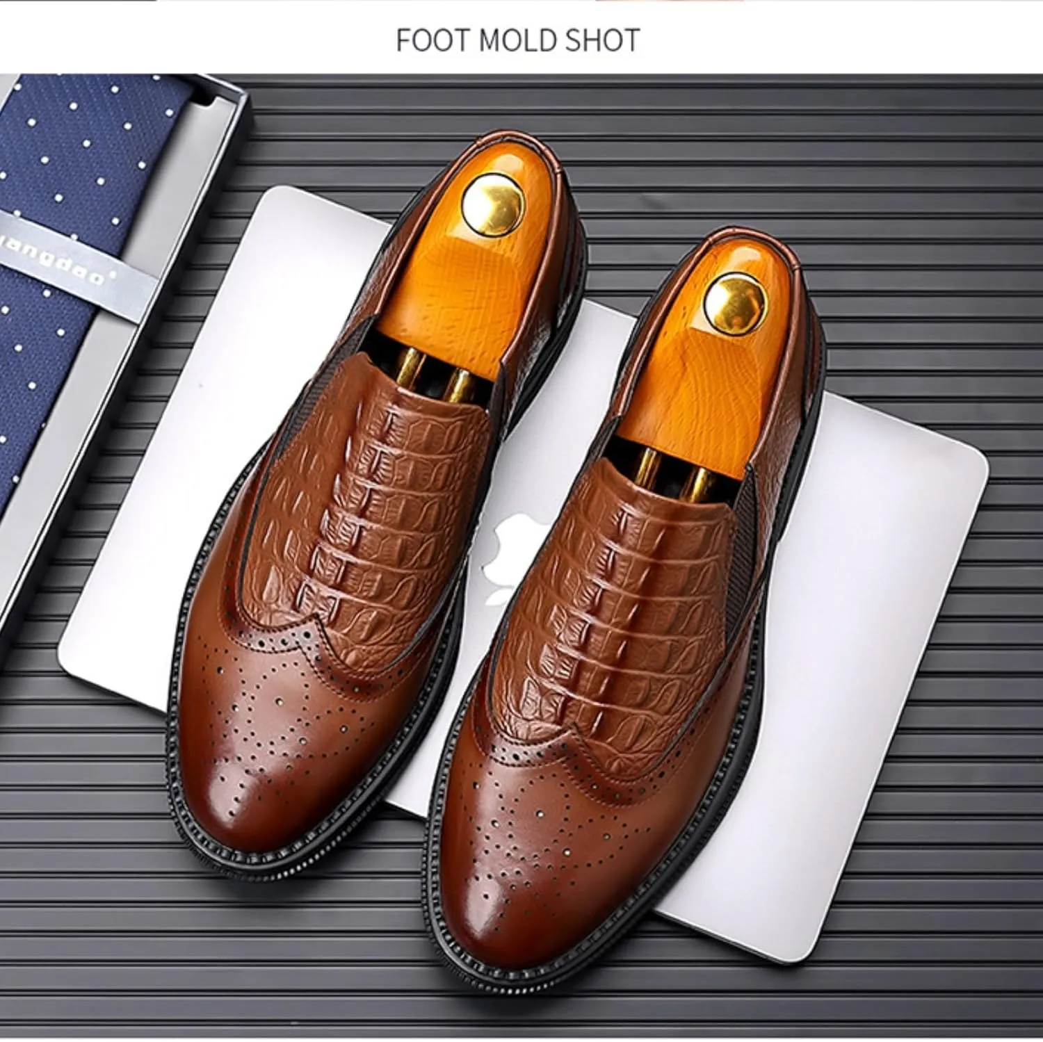 Men's Classic Business Casual Brogue Leather Shoes Fashionable and Comfortable Slip-On Pattern Oxfords Shoes
