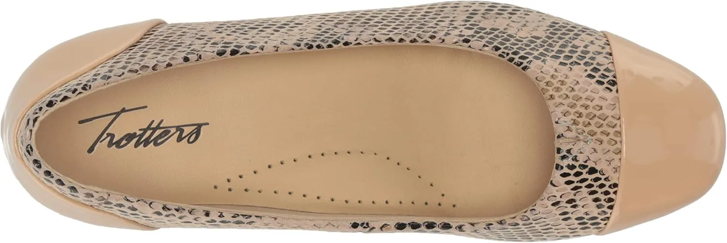 Trotters Women's Daisy Pump