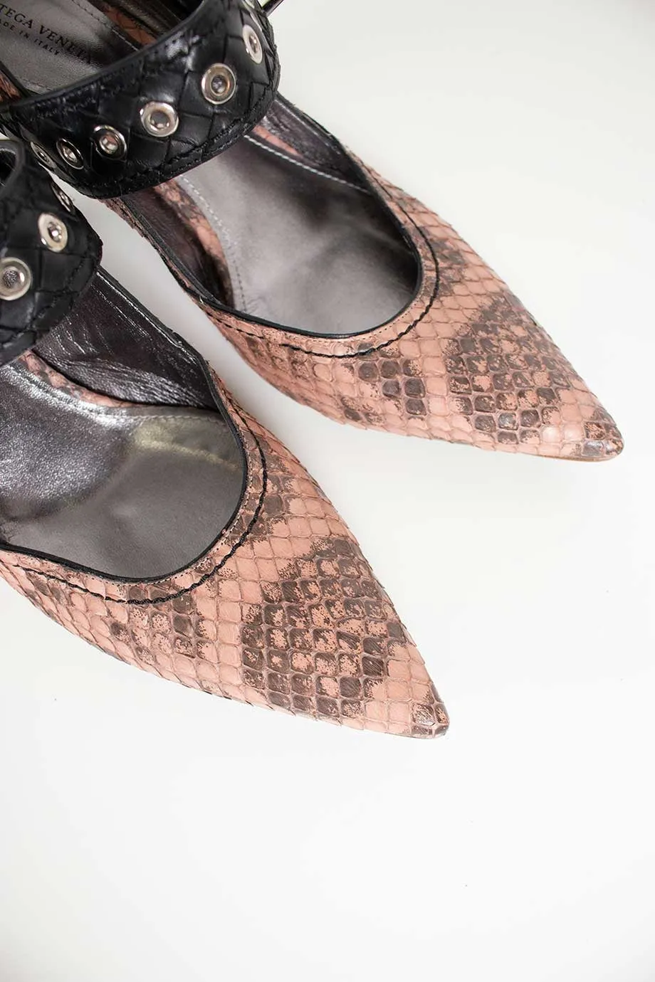 [WS4677] Bottega Veneta | Low Heel Pump