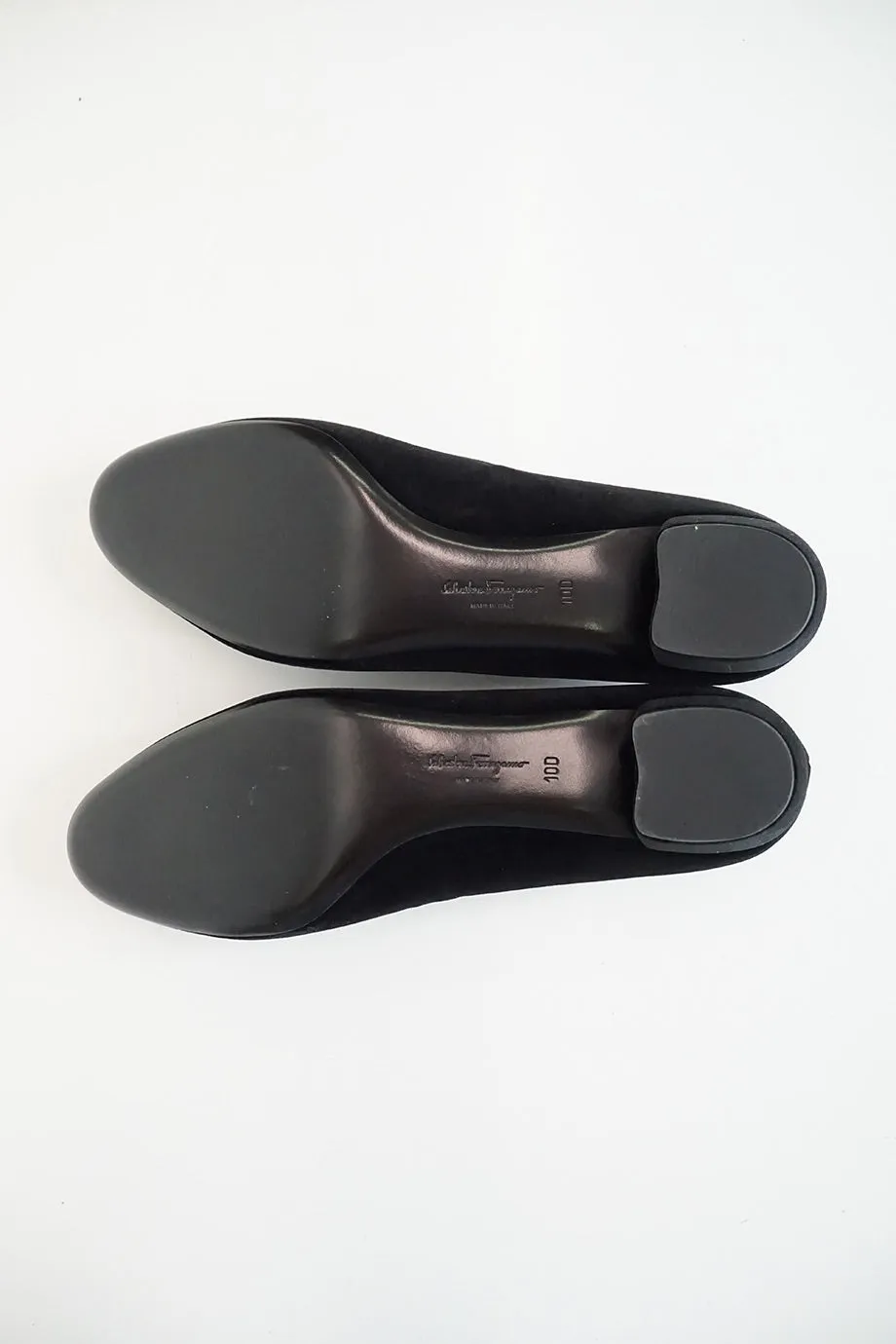 [WS4864] Salvatore Ferragamo | Low Heel Pump
