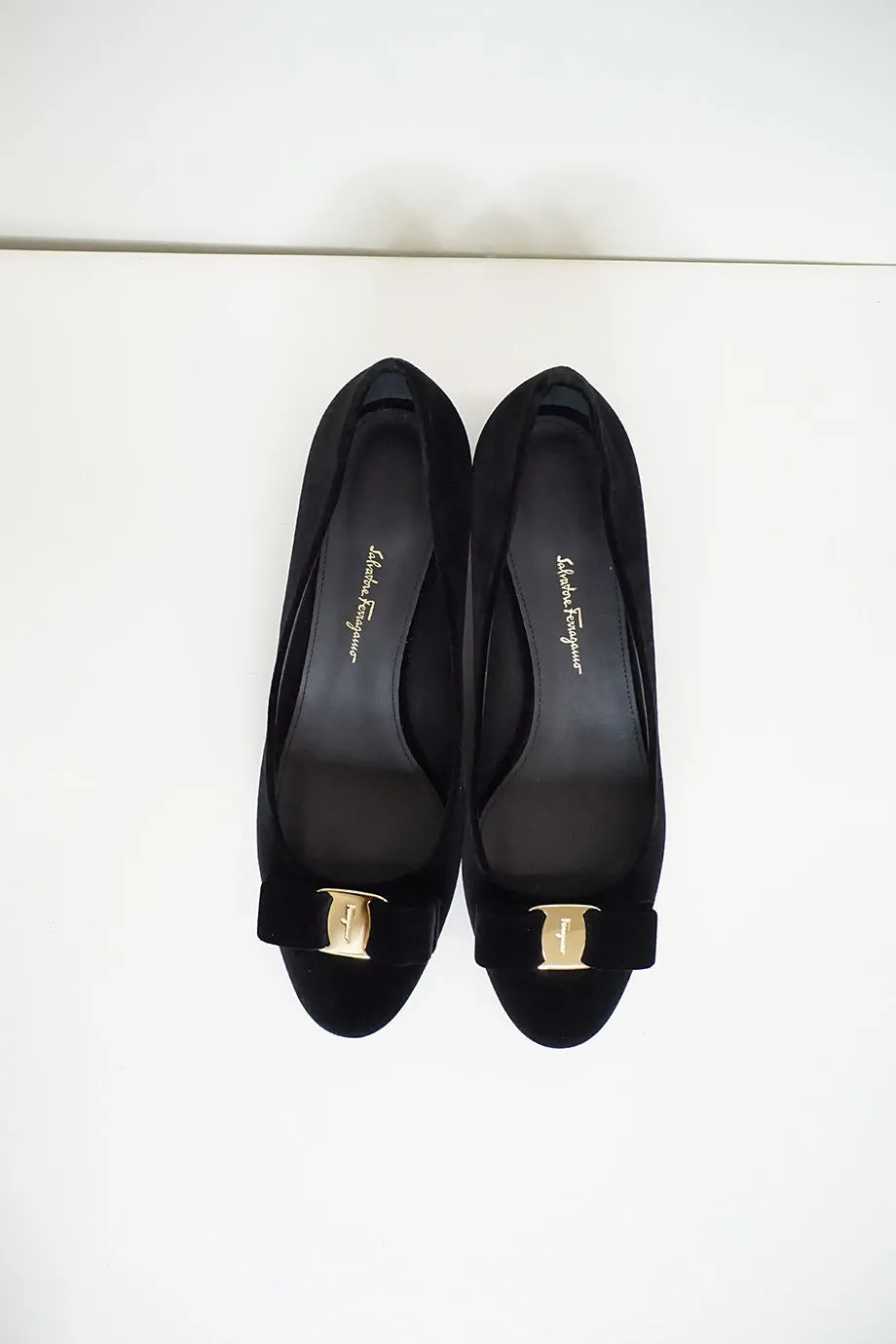 [WS4864] Salvatore Ferragamo | Low Heel Pump