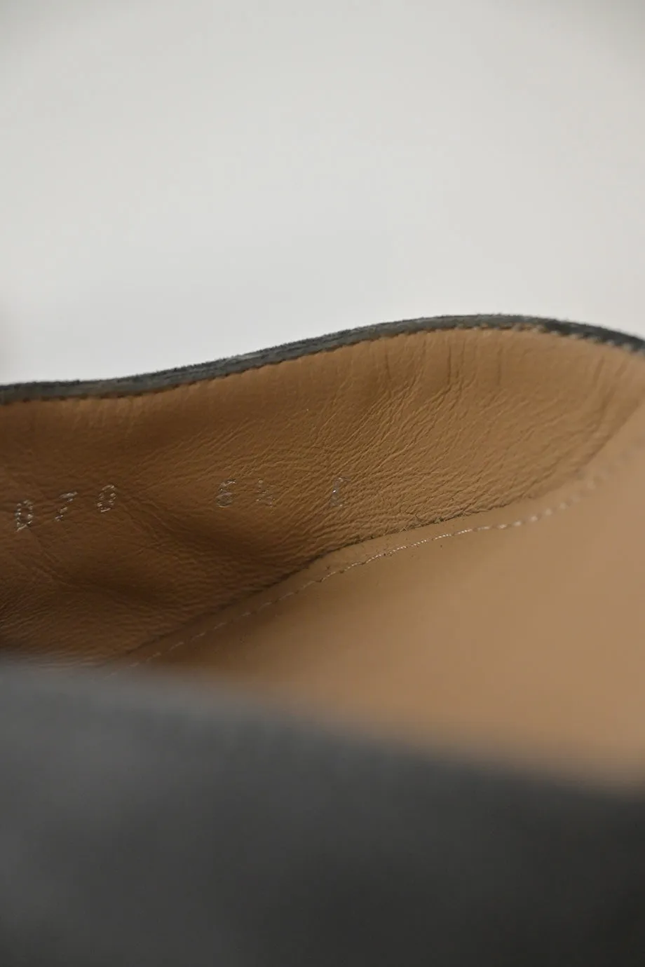[WS6693] Salvatore Ferragamo | Mid Heel Pump